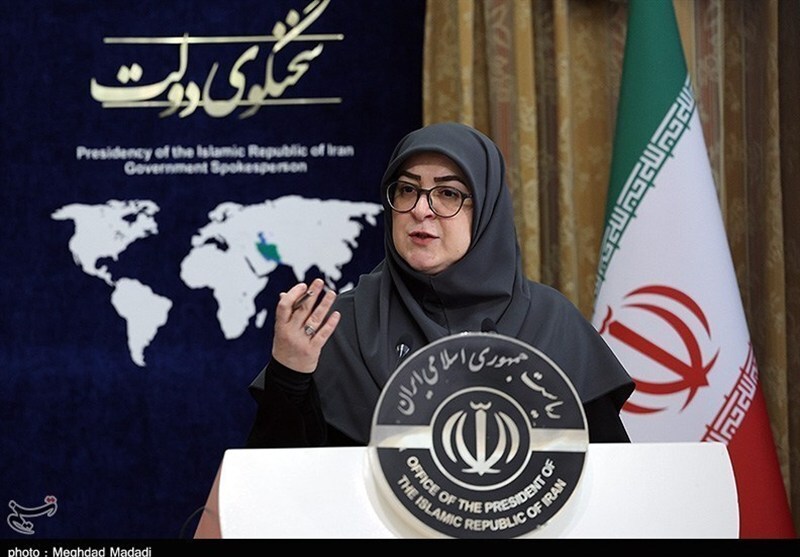 مهاجرانی: سرمایه‌گذاری برای تولید ۲۵۰ هزار بشکه نفت در روز به تصویب رسید