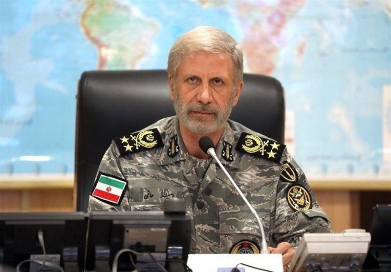 فرمانده کل ارتش: دشمن شکست بزرگی خورد