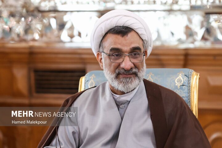 خسروپناه: احتمال تصویب افزایش سن جذب معلمان وجود دارد
