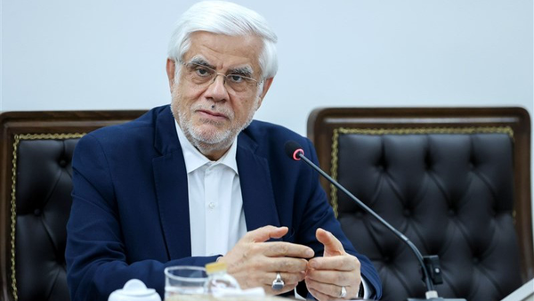 عارف: هر سیاست‌ دولت باید پیوست معیشتی داشته باشد