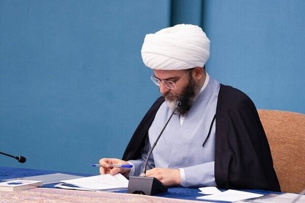 حجت‌الاسلام محمد قمی:
کاسبان تسلیم و بیانیه‌نویسان بدانند: «تسلیم آغاز بدبختی است»