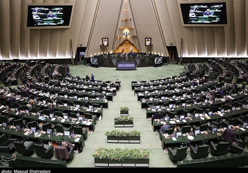 تذکر ۶۱ نماینده مجلس به پزشکیان درباره گرانی‌ها