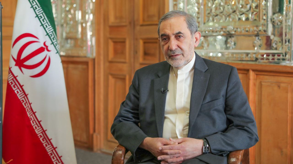 ولایتی: امیدوارم خبر میزبانی باکو از خاخام‌های صهیونیست درست نباشد
