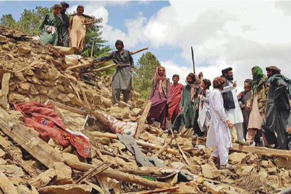 ده‌ها کشته و زخمی در پی وقوع زلزله ۶.۳ ریشتری در افغانستان