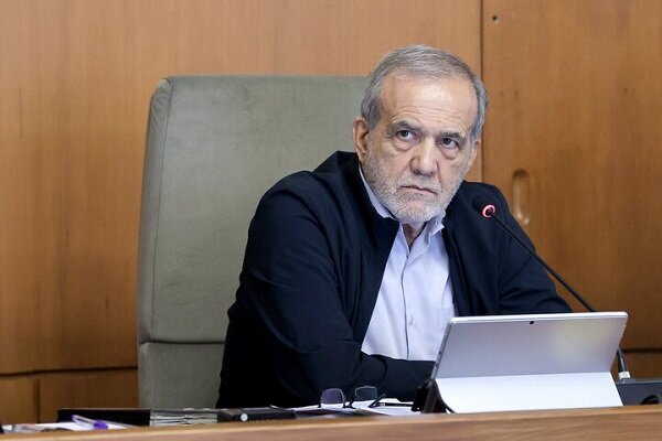 هشدار رئیس‌جمهور به خودروسازان؛ یکسال فرصت تا بهینه‌سازی خودروها