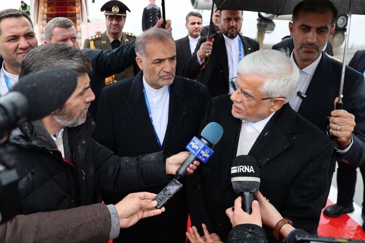 عارف وارد مسکو شد؛ تأکید بر تقویت همکاری‌های منطقه‌ای در نشست شانگهای