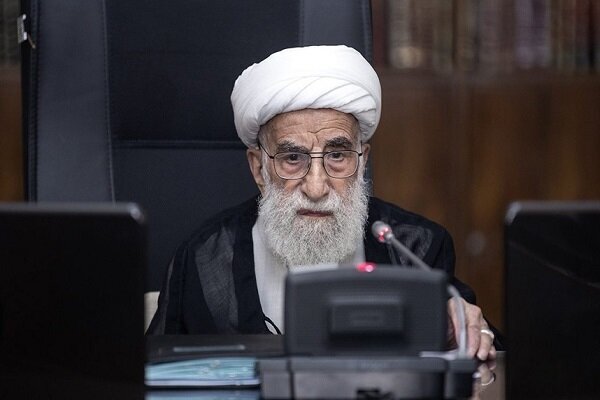 آیت‌الله جنتی: نگاه تمدن غرب به زنان، به تمام معنا استثماری است