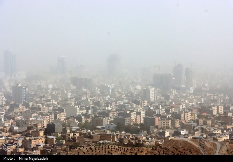 هواشناسی ایران ۱۴۰۴/۹/۱؛ تداوم آلودگی هوا تا سه‌شنبه/ بارش در برخی مناطق از چهارشنبه