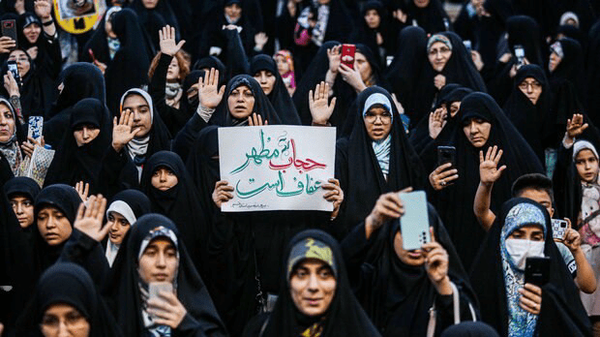 ۱۵۵ نماینده: مدیران اجرایی در اجرای قانون حجاب ترک فعل دارند