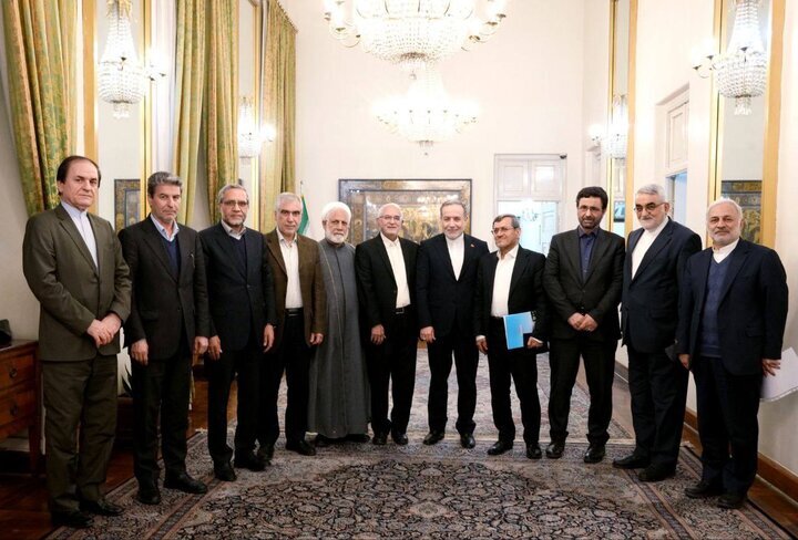 نشست مشترک عراقچی با جمعی از نمایندگان مجلس شورای اسلامی