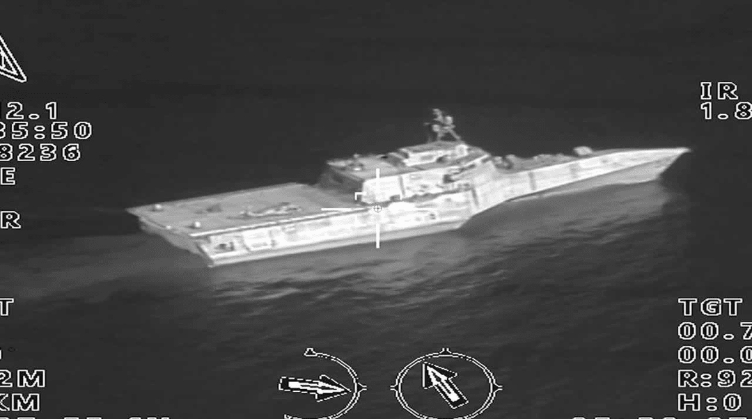 تصاویری از رزمایش اقتدار نیروی دریایی سپاه در خلیج‌فارس