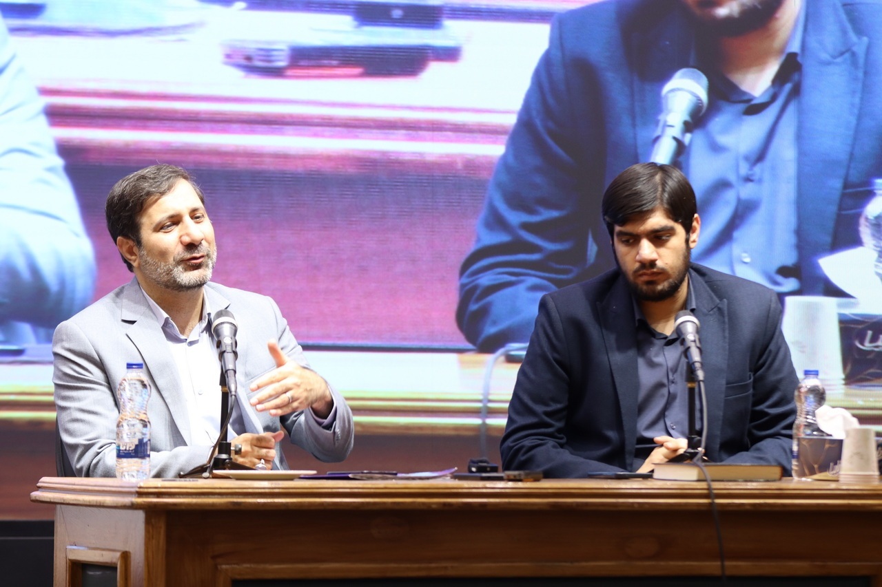 طحان‌نظیف: قانون اساسی مهمترین سند مطالبه‌گری دانشجویان است