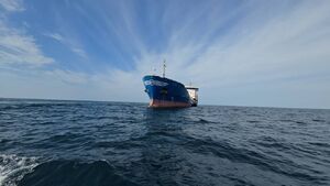 توقیف کشتی نفتکش خارجی به اتهام حمل ۶ میلیون لیتر سوخت قاچاق در دریای عمان