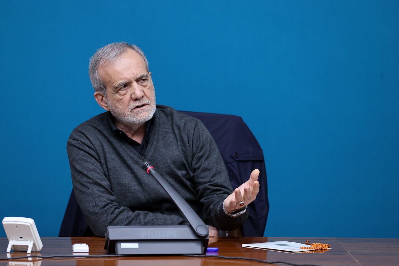 پزشکیان: تدابیری اتخاذ شود تا ساماندهی ناترازی انرژی به معیشت مردم آسیبی وارد نکند