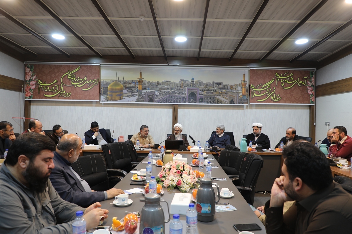 نماینده ولی فقیه در سپاه:دشمنِ شکستخورده، به جنگ ذهنها روی آورده است نماینده ولی فقیه در سپاه:دشمنِ شکستخورده، به جنگ ذهنها روی آورده است