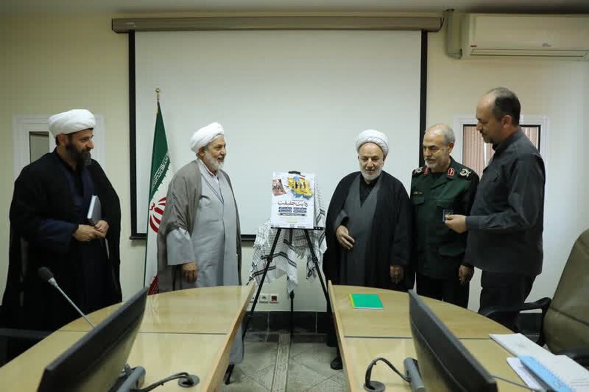 رونمایی از پوستر دومین جشنواره روایت حقیقت رونمایی از پوستر دومین جشنواره روایت حقیقت