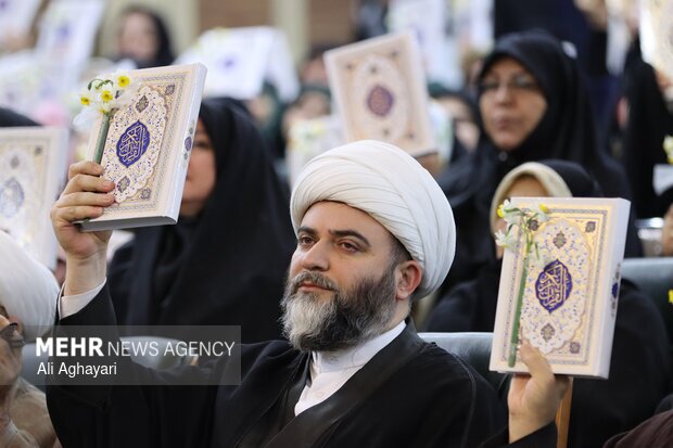 حجت الاسلام قمی: نظم جدید ثمره مقاومت است، نسخه ساده‌انگارانه نپیچید