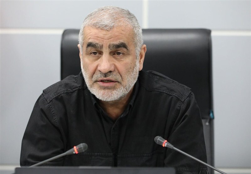 نیکزاد: دولت قرارگاه اقتصادی راه بیاندازد و با محتکران برخورد کند