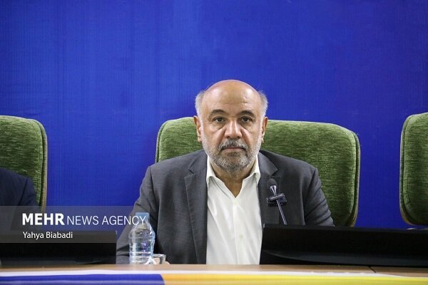 وزیر کار: برخی از الزامات اداری برای بیمه بیکاری تعلیق شد