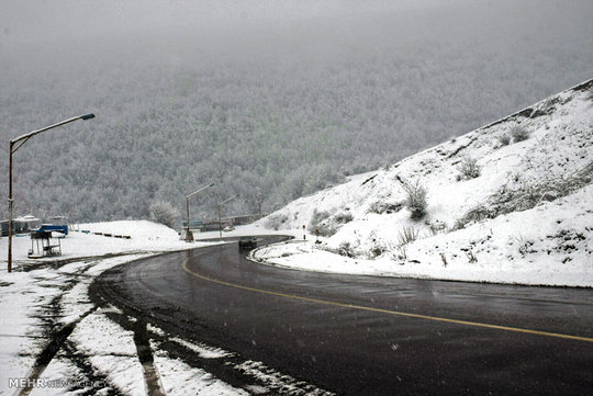 زیبایی های زمستانی گردنه حیران
روستای گردشگر پذیر و گردنه کوهستانی حیران شهرستان مرزی بندر آستارا که در استان گیلان واقع است.
