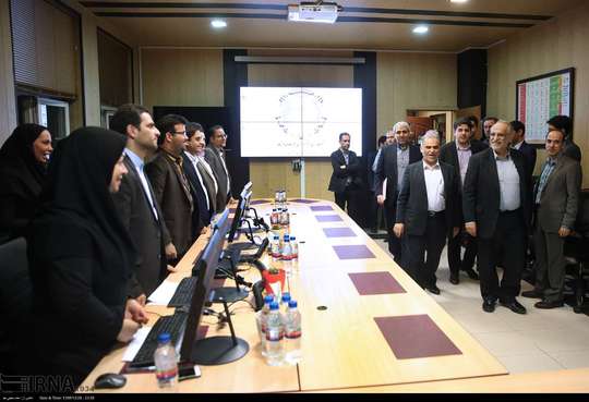 مسعود کرباسیان وزیر امور اقتصادی و دارایی، در آستانه آغاز سال جدید از خزانه داری کل کشور بازدید کرد.