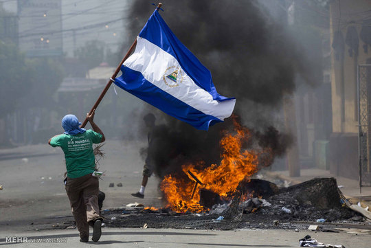 اعتراضات خشونت بار ضد دولتی در نیکاراگوئه که از هفته ها پیش آغاز شده همچنان ادامه دارد.