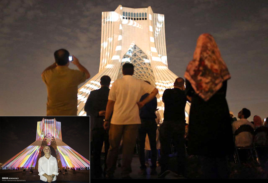 نخستین اجرای جهانی استفان دوژراندو با نام هزارتوی زمان همراه با نورپردازی برج آزادی با حضور مردم در میدان آزادی برگزار شد .