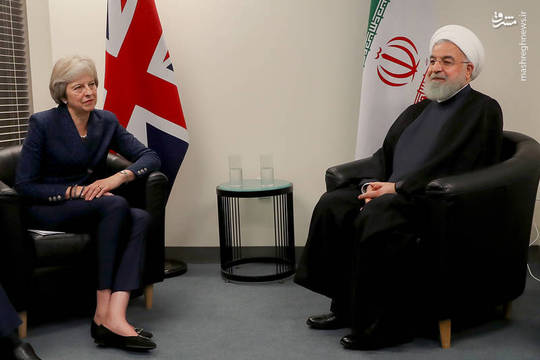 نخست وزیر کشورهای انگلیس با حسن روحانی رئیس جمهور کشورمان عصر سه شنبه به وقت نیویورک دیدار و گفتگو کرد.