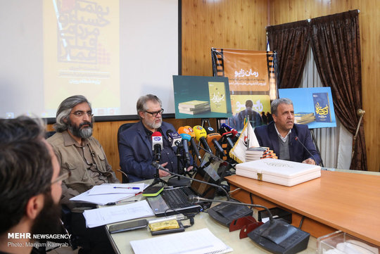 نشست خبری جشنواره مردمی فیلم عمار ظهر سه شنبه در پژوهشگاه رویان برگزار شد.
