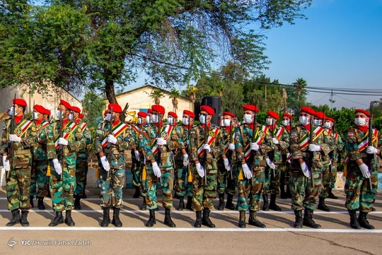 رژه خودرویی ارتش جمهوری اسلامی به مناسبت 29 فروردین - اهواز