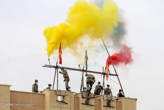 رژه روز ارتش جمهوری اسلامی - تبریز
