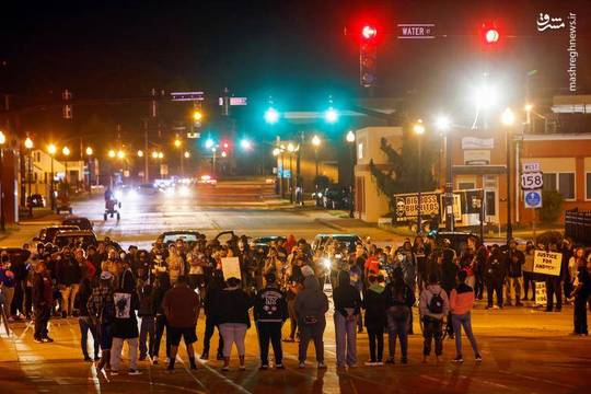 اعتراضات به قتل سیاهپوستی دیگر به نام «اندرو براون جونیور» توسط پلیس آمریکا