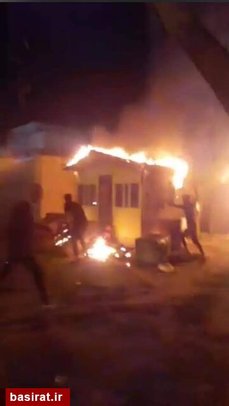 آتش زدن کنسولگری ایران توسط اشرار در کربلا
