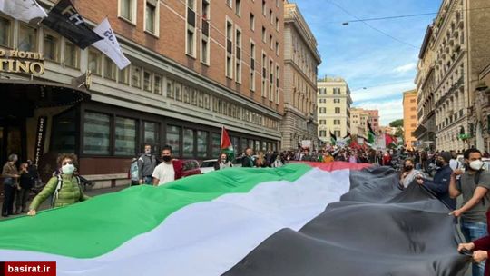 راهپیمایی اعتراضی در رم پایتخت ایتالیا برای اعلام حمایت از مردم مظلوم فلسطین و ضداشغالگری رژیم صهیونیستی