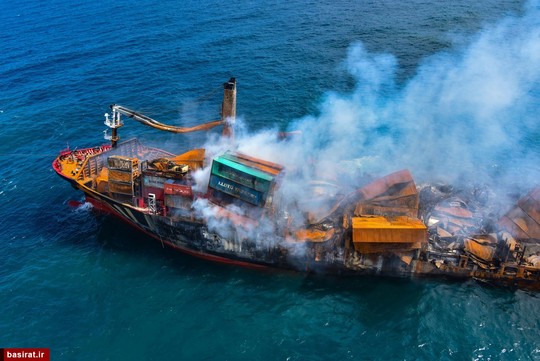 آتش‌سوزی ۱۲ روزه در یک کشتی باری حامل مواد نفتی و شیمیایی در نزدیکی سواحل سریلانکا