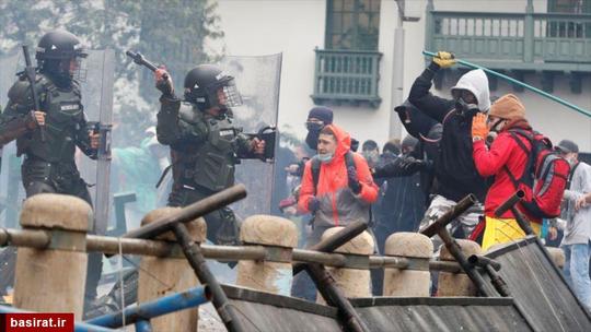 سرکوب تظاهرات مردم توسط پلیس کلمبیا