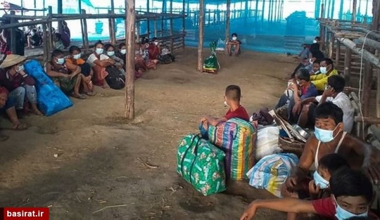 آوارگان میانماری که بعد از گسترش درگیری‌ها و جنگ داخلی، خانه های خود را ترک کرده اند ( تا کنون بیش از 230 هزارنفر بعد از کودتا در میانمار آواره شده اند)