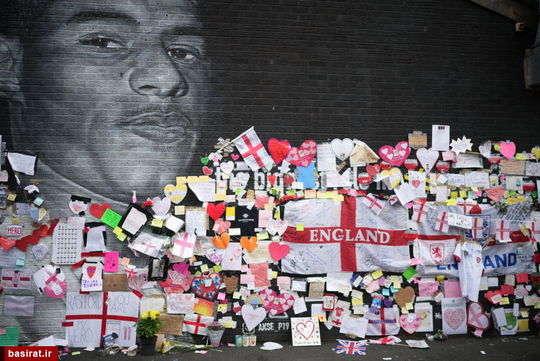 نقاشی دیواری با پیام پشتیبانی از «مارکوس راشفورد» بازیکن تیم ملی فوتبال انگلیس