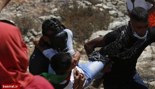 حمله خونبار نظامیان صهیونیست به راهپیمایی نمازگزاران فلسطینی در کرانه باختری