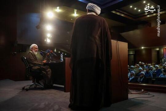 نشست انتخاباتی پورمحمدی در حرم امام(ره)