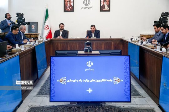 افتتاح پروژه های وزارت راه و شهر سازی