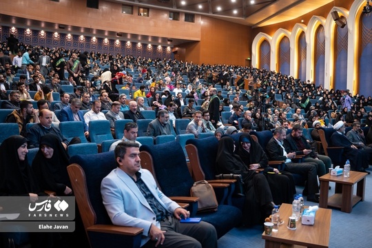 اولین رویداد ملی «نفس» به همت بسیج جامعه پزشکی در دانشگاه جامع انقلاب اسلامی برگزار شد.