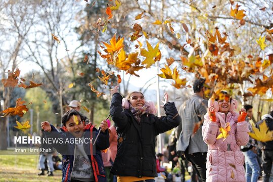 جشن «برگریزان هگمتانه» در همدان