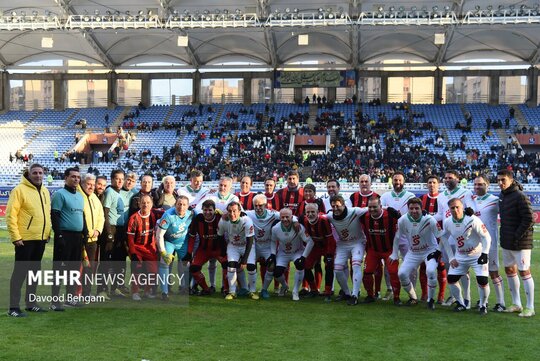 دیدار خیریه فوتبال - منتخب تیم ملی ۹۸ و منتخب خراسان