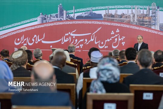 مراسم «بزرگداشت چهل و ششمین سالروز پیروزی انقلاب اسلامی با حضور سفرا و نمایندگان سازمان‌های بین‌المللی مقیم ایران» عصر روز پنجشنبه با حضور مسعود پزشکیان رئیس جمهور در تهران برگزار شد.