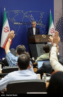اسماعیل بقائی، سخنگوی وزارت امور خارجه روز دوشنبه در نشست خبری هفتگی خود با اصحاب رسانه، پاسخگوی سئوالات خبرنگاران شد.