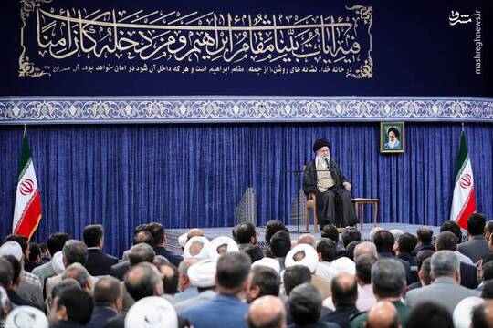 در آستانه برگزاری کنگره عظیم حج‌ مسئولان و کارگزاران حج و جمعی از زائران بیت‌الله‌الحرام کشورمان امروز یکشنبه ۱۴ اردیبهشت با رهبر انقلاب دیدار کردند.