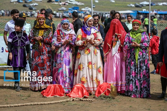 سی‌امین جشنواره فرهنگی ورزشی عشایر آذربایجان ظهر جمعه (۲۶ اردیبهشت ) با برگزاری کوچ نمادین عشایر آذربایجان و مسابقه دو، در منطقه هارنا از توابع هوراند برگزار شد.