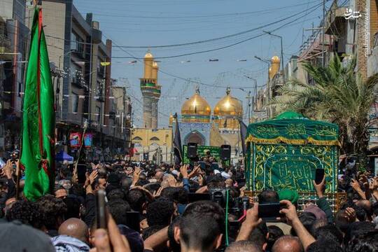 با فرا رسیدن شهادت جوادالائمه علیه‌السلام مراسم تشییع نمادین پیکر آن امام بزرگوار در حرمین امامین جوادین صورت گرفت.
