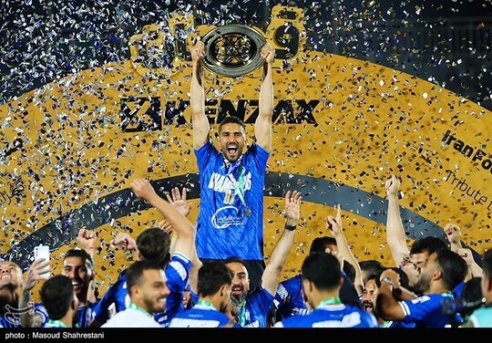 تیم فوتبال استقلال در آخرین ثانیه‌های فینال جام حذفی توانست از سد ملوان بگذرد و هشتمین جام قهرمانی خود را کسب کند.